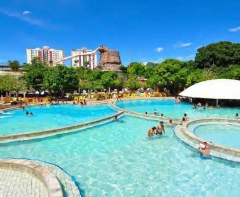 Spazzio Andrian & Silva - Inclusos Ingressos Do Parque Caldas Novas Zewnętrze zdjęcie