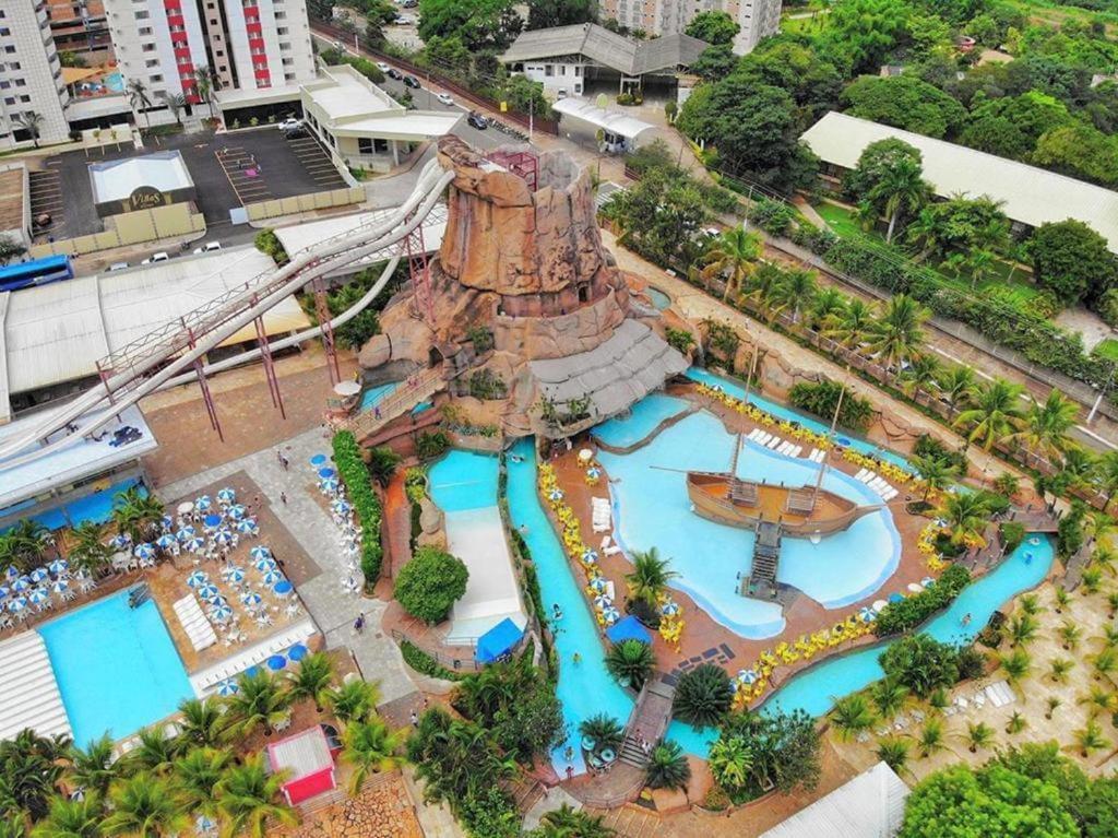 Spazzio Andrian & Silva - Inclusos Ingressos Do Parque Caldas Novas Zewnętrze zdjęcie